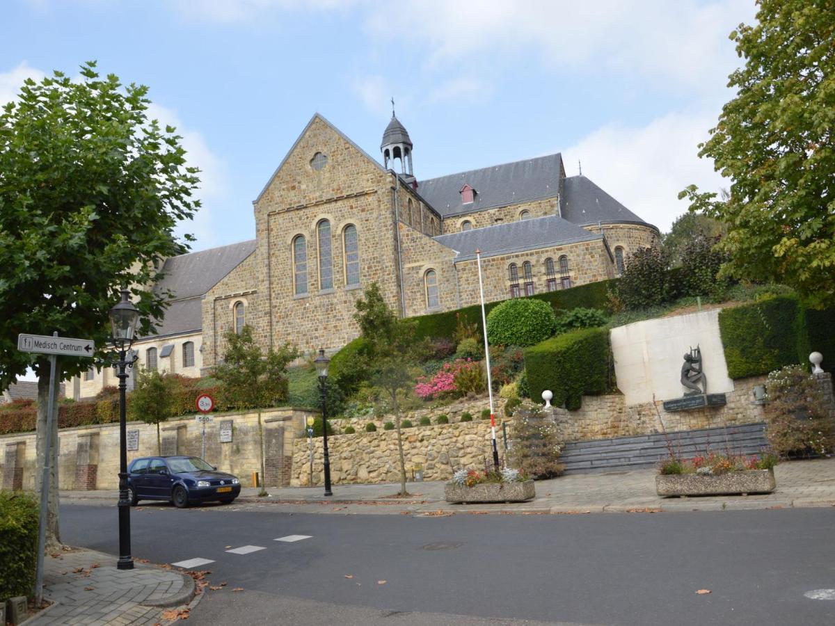 Modern In Near Valkenburg Apartment